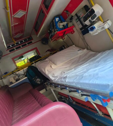 Prem dharam oxygen ambulance